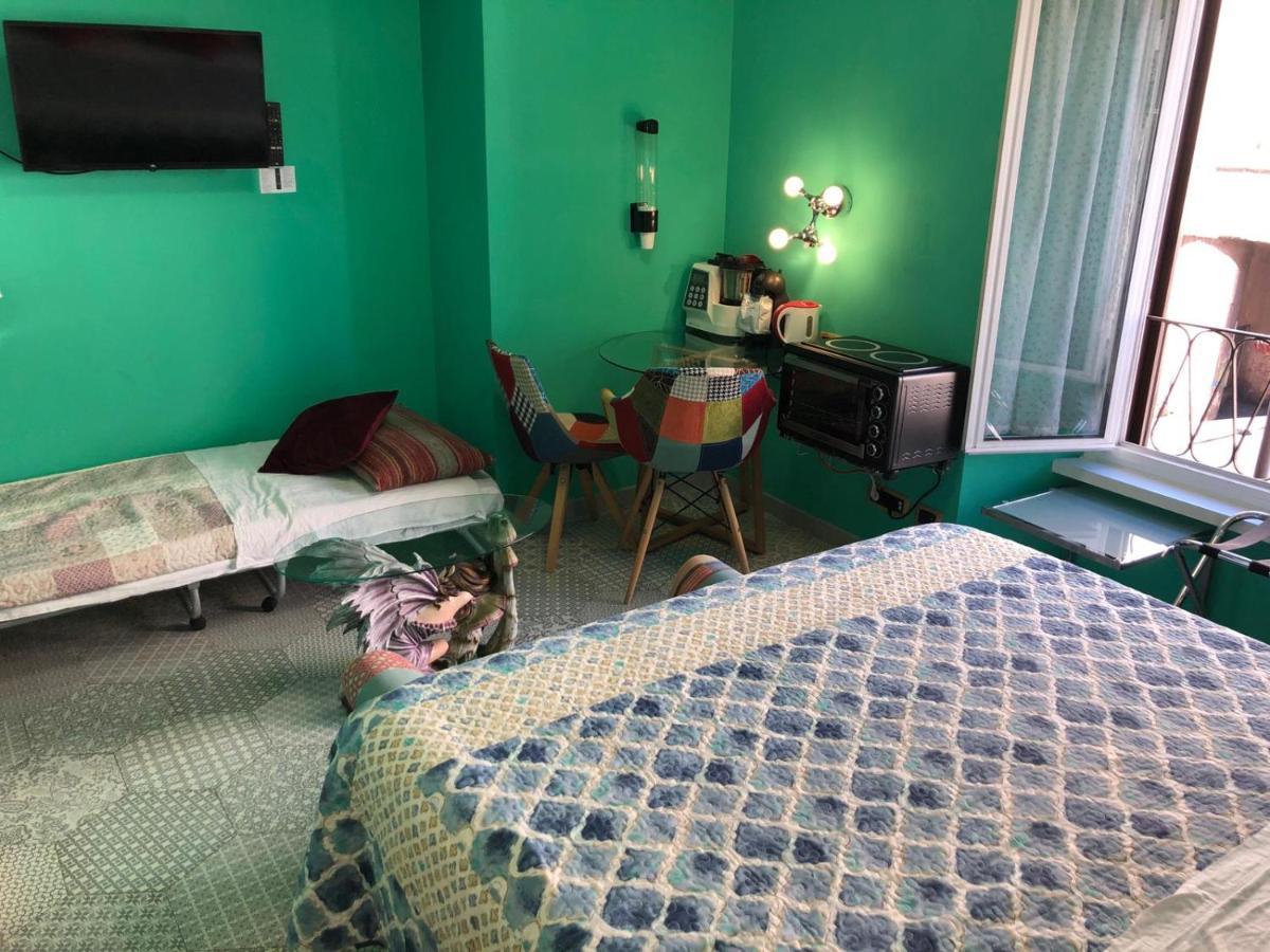 S.P.T. Bed & Breakfast Rome Extérieur photo