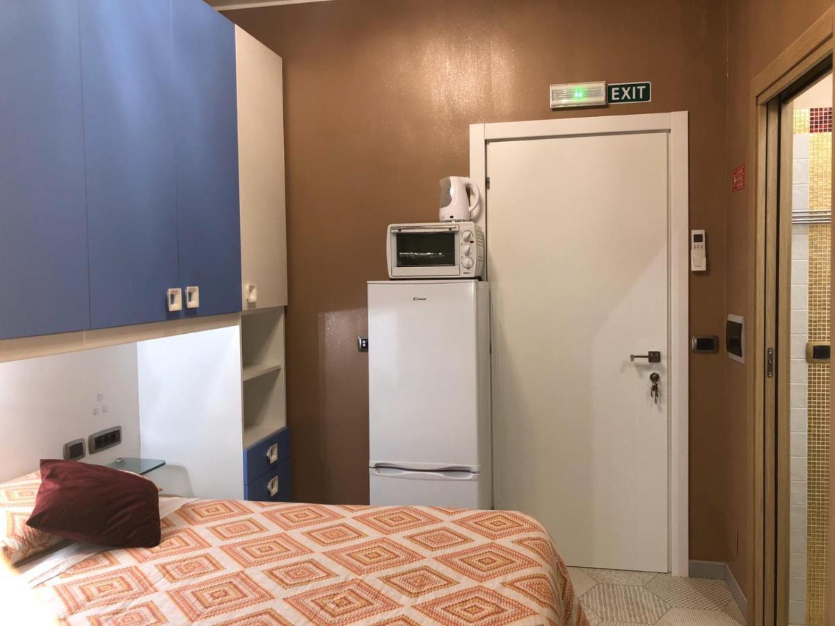 S.P.T. Bed & Breakfast Rome Extérieur photo