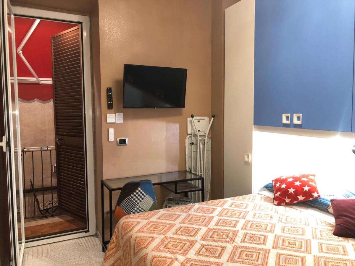 S.P.T. Bed & Breakfast Rome Extérieur photo
