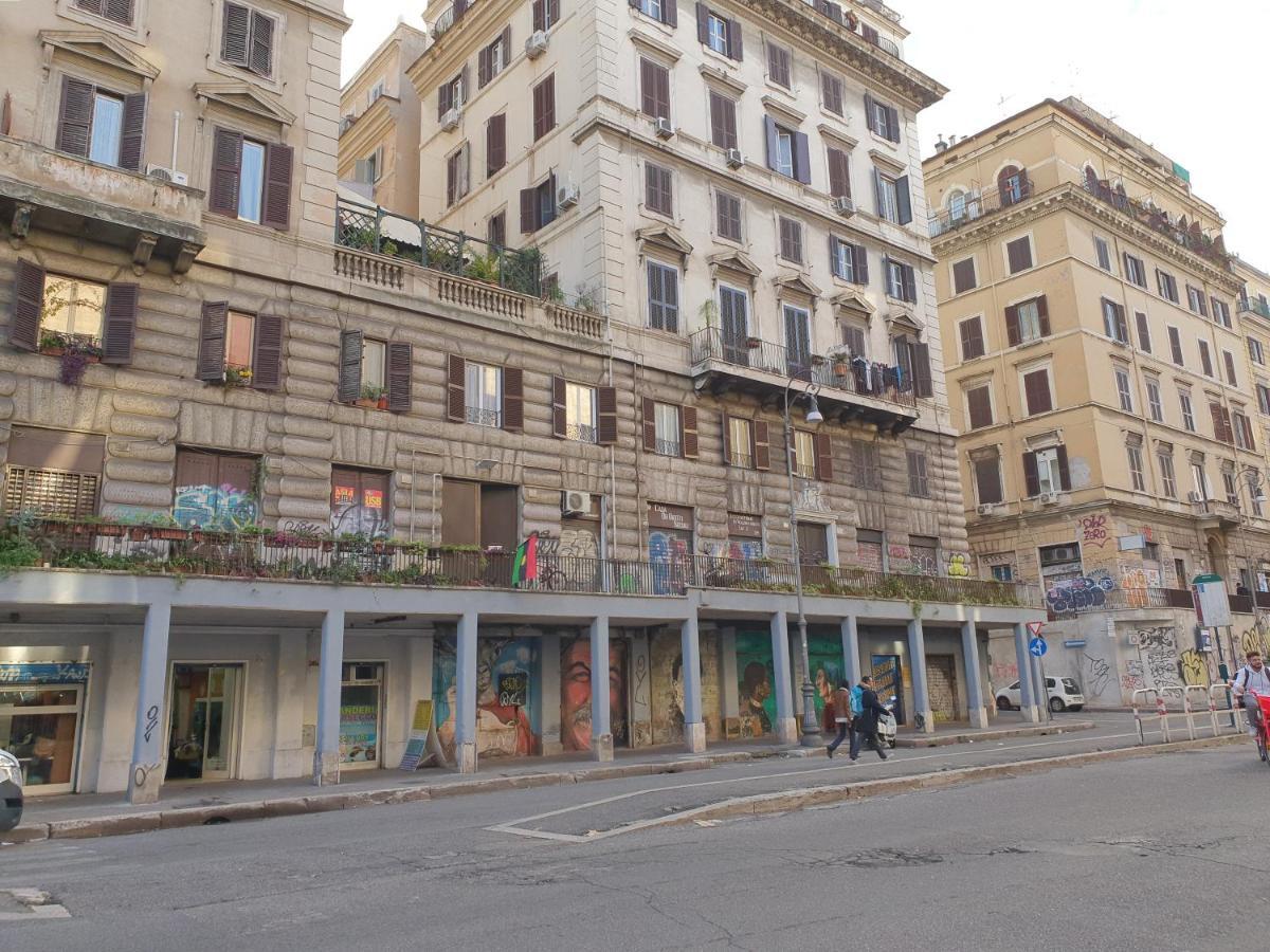 S.P.T. Bed & Breakfast Rome Extérieur photo